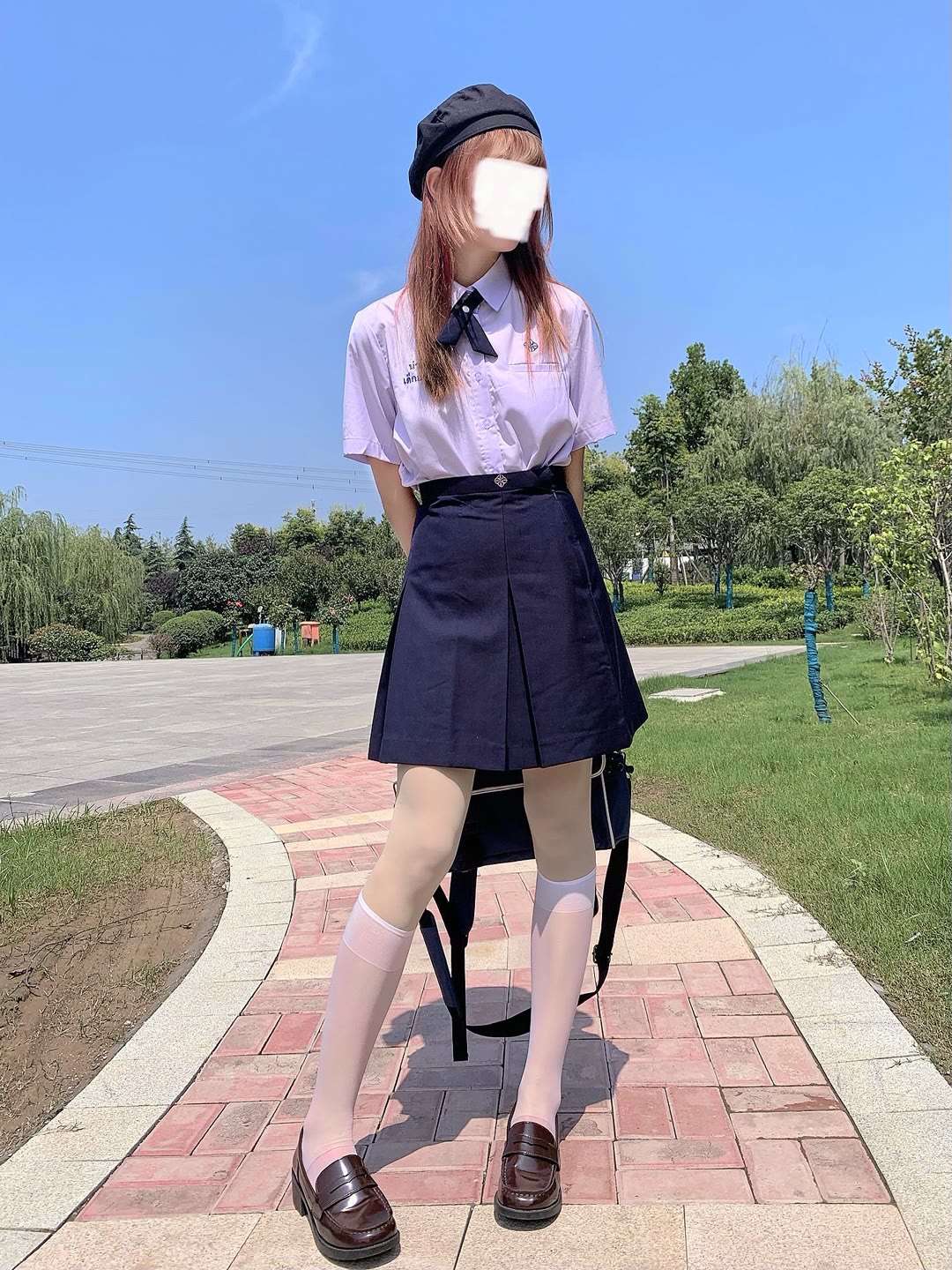 2-2112262159415G.jpg