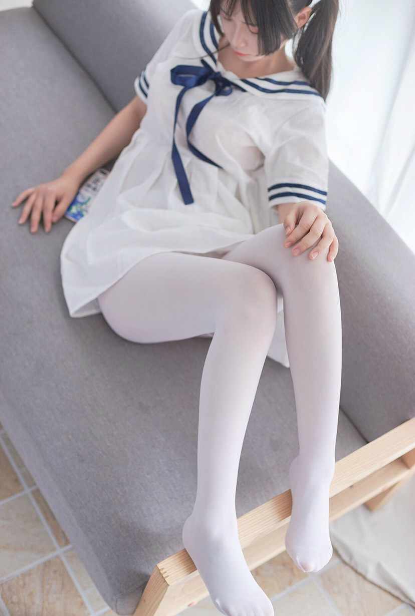1-210I1161T5P0.jpg
